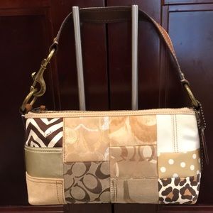 🔴💯COACH SMALL HANBAG